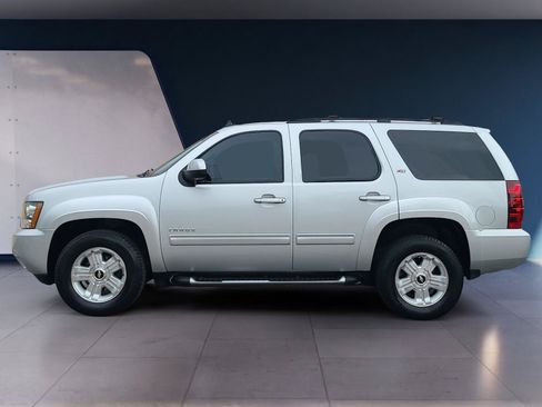 Used 2013 Chevrolet Tahoe LT AWD/4WD image 2