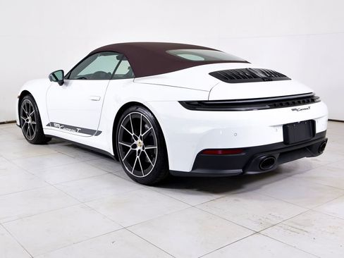 Certified 2025 Porsche 911 Carrera T RWD image 36