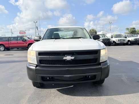 Used 2008 Chevrolet Silverado 1500 W/T RWD image 3