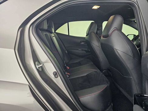 Used 2025 Toyota Corolla Premium Plus image 12