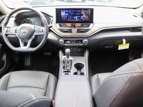 New 2026 Nissan Altima 2.5 SV FWD image 6