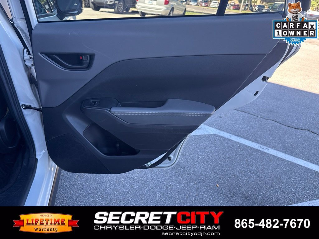 Used 2025 Subaru Crosstrek 2.5i Sport w/ Crosstrek Mirror Package AWD/4WD image 14