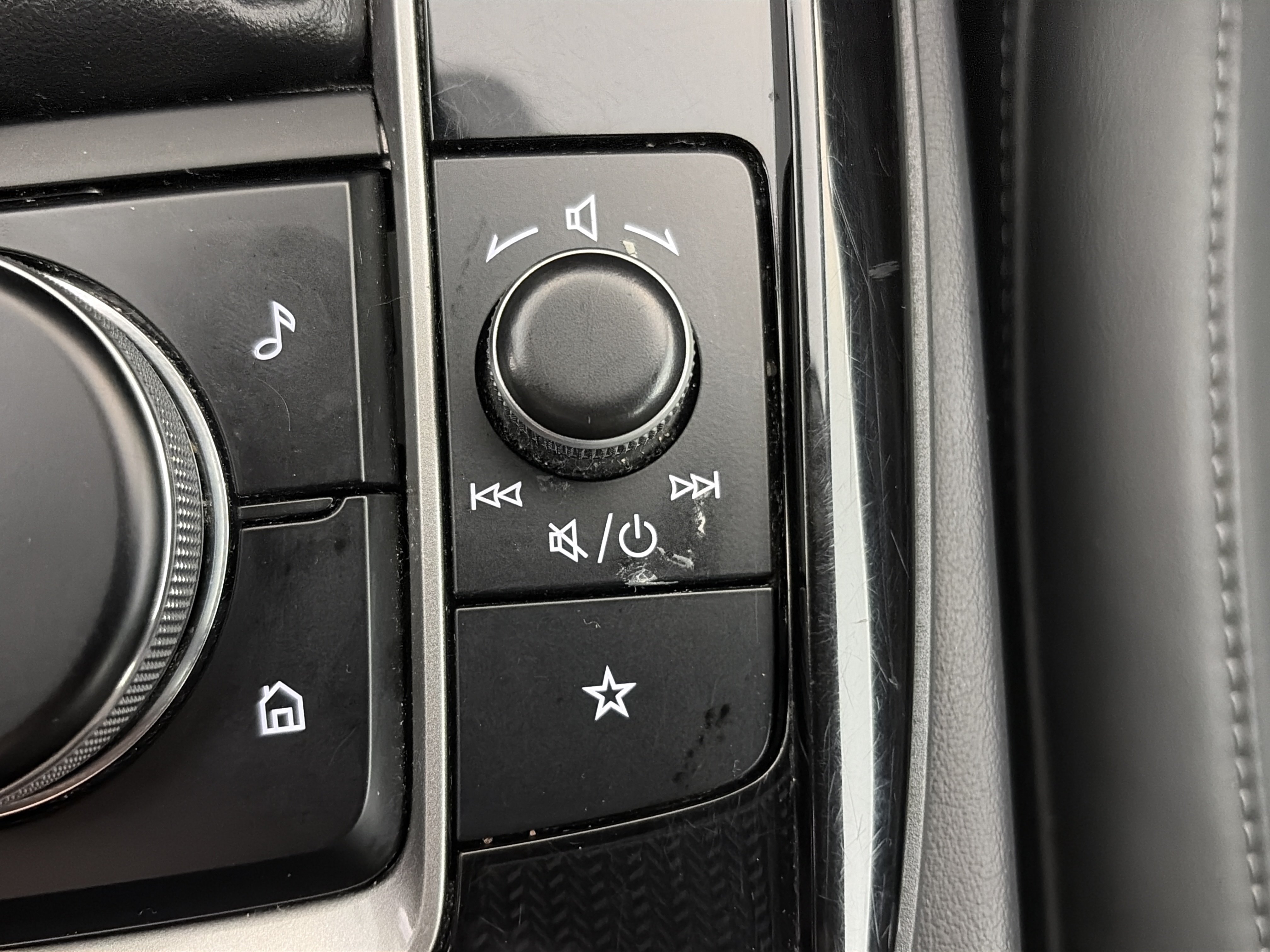 Used 2024 MAZDA CX-30 AWD 2.5 S w/ Select Sport Pkg image 26