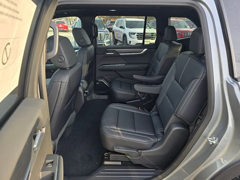 New 2026 GMC Acadia Elevation w/ Black Edition image 28