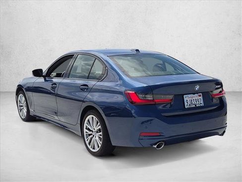 Used 2023 BMW 330i Sedan w/ Convenience Package RWD image 7