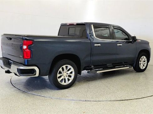 Used 2019 Chevrolet Silverado 1500 LTZ AWD/4WD image 7