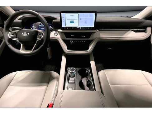 New 2026 Ford Explorer Active w/ Active Comfort Package AWD/4WD image 35