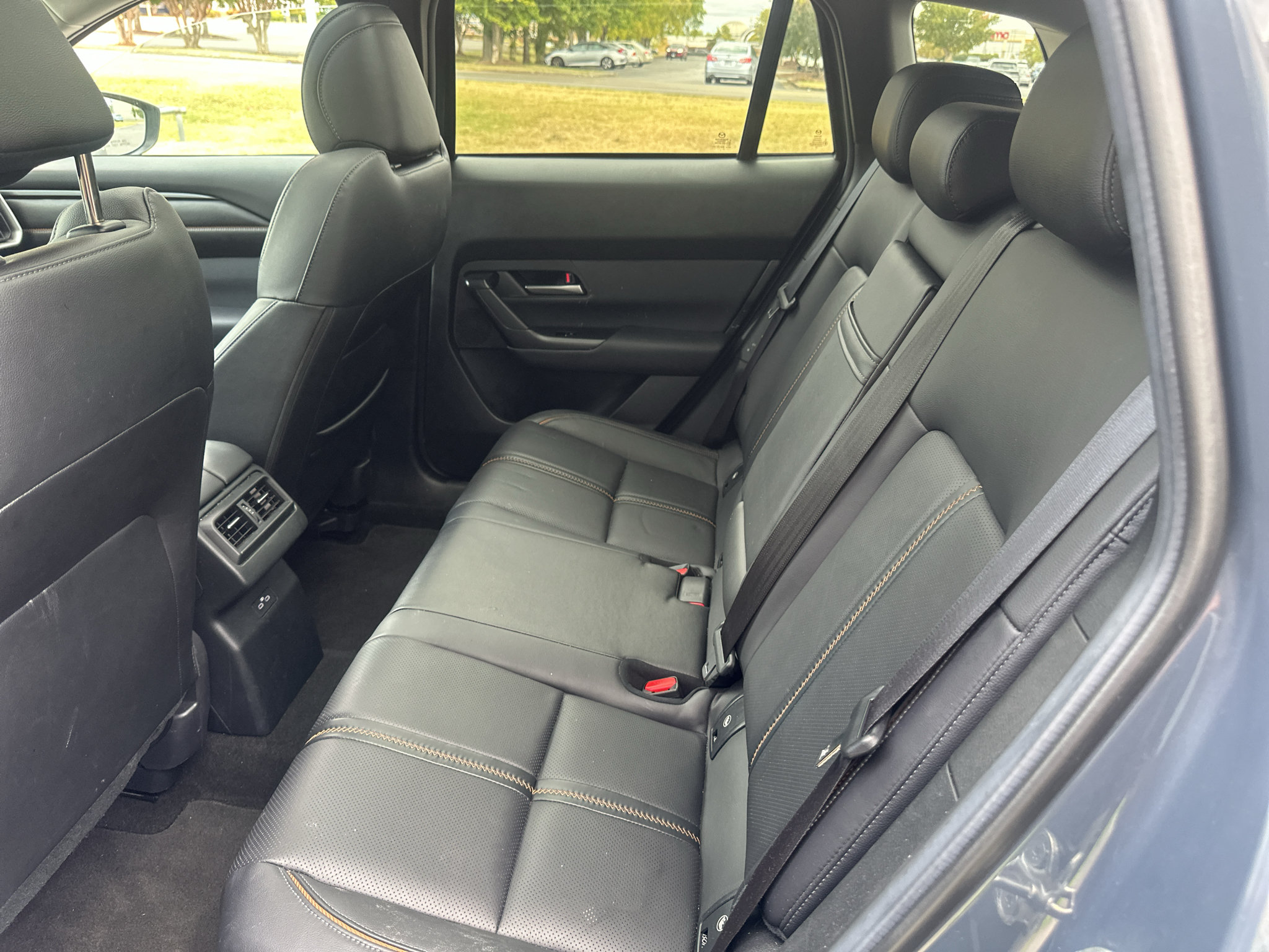 Used 2025 MAZDA CX-50 AWD 2.5 Hybrid w/ Premium Pkg image 16
