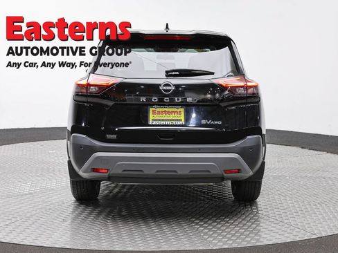 Used 2023 Nissan Rogue SV AWD/4WD image 6