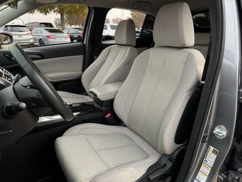 Used 2018 Mitsubishi Eclipse Cross SE image 28