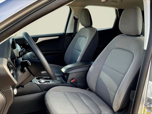 Used 2022 Ford Escape S image 25