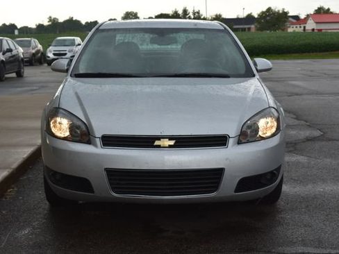 Used 2014 Chevrolet Impala LTZ FWD image 12