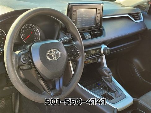 Used 2021 Toyota RAV4 XLE image 8