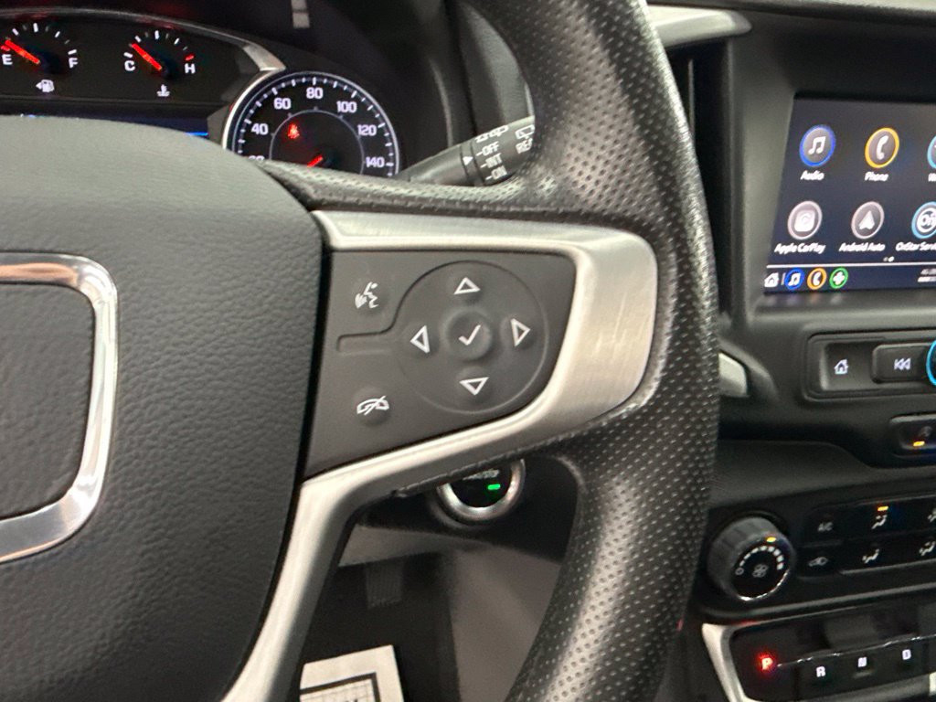 Used 2023 GMC Terrain SLE w/ LPO, Floor Liner Package AWD/4WD image 27