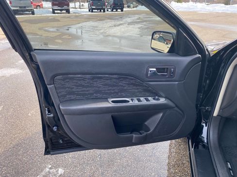 Used 2012 Ford Fusion SE image 10