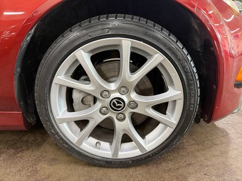 Used 2013 MAZDA MX-5 Miata Grand Touring w/ Premium Pkg RWD image 24