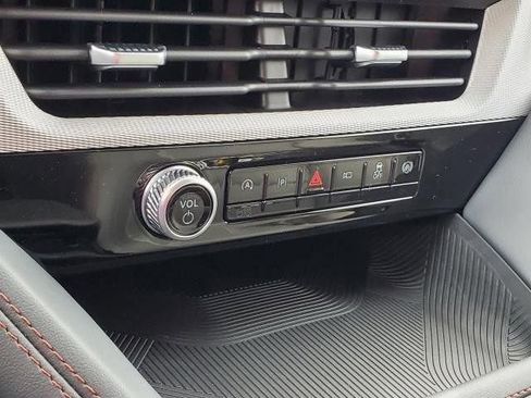 New 2026 Ford Explorer Active w/ Active Comfort Package image 27