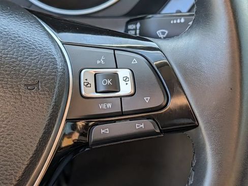 Used 2019 Volkswagen Tiguan SE AWD/4WD image 20
