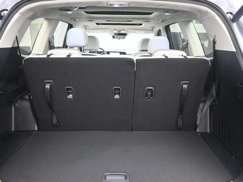 Used 2025 Kia Telluride SX Prestige AWD/4WD image 31