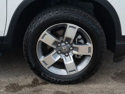 Used 2025 Honda Ridgeline RTL image 11