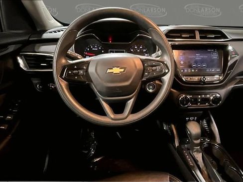 Used 2023 Chevrolet TrailBlazer LT w/ Convenience Package image 18