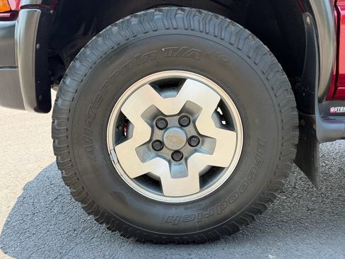 Used 1998 Chevrolet S10 Pickup LS w/ Preferred Equipment Group AWD/4WD image 24