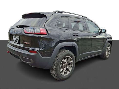 Used 2022 Jeep Cherokee Trailhawk image 7