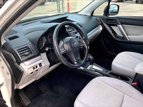 Used 2015 Subaru Forester 2.5i w/ Alloy Wheel Package image 18