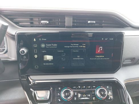 Used 2025 GMC Sierra 3500 AT4 w/ AT4 Premium Plus Package image 23