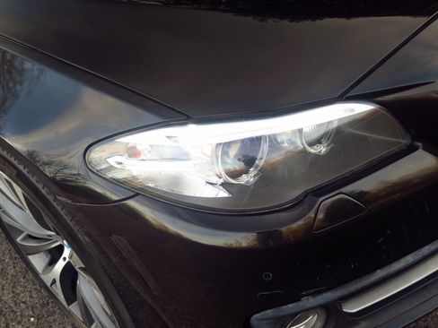 Used 2016 BMW 535i xDrive Sedan w/ Driver Assistance Package image 29