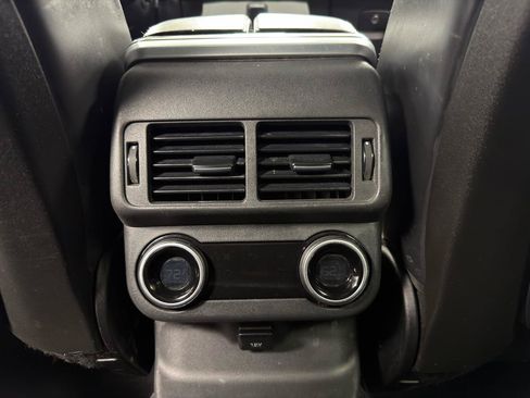 Used 2018 Land Rover Range Rover Velar AWD/4WD image 32