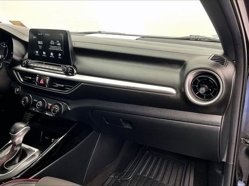 Used 2020 Kia Forte GT image 16