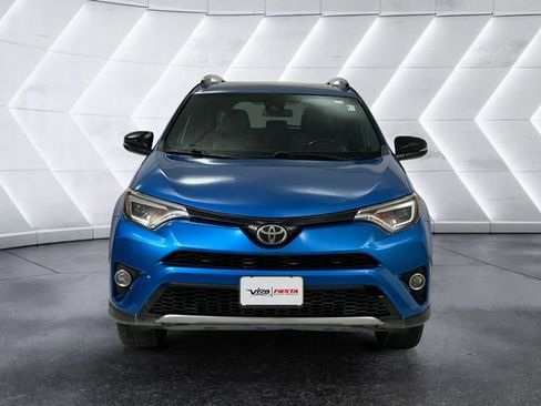 Used 2017 Toyota RAV4 SE image 2