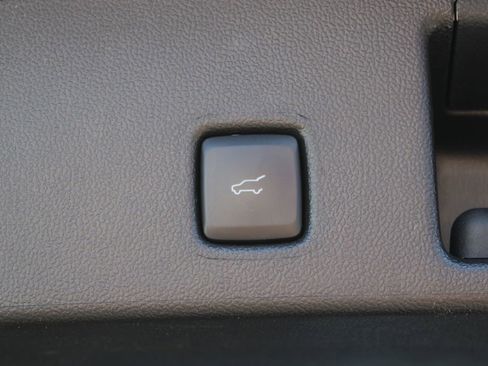 Used 2023 Ford Escape SE w/ PHEV Premium Package image 14