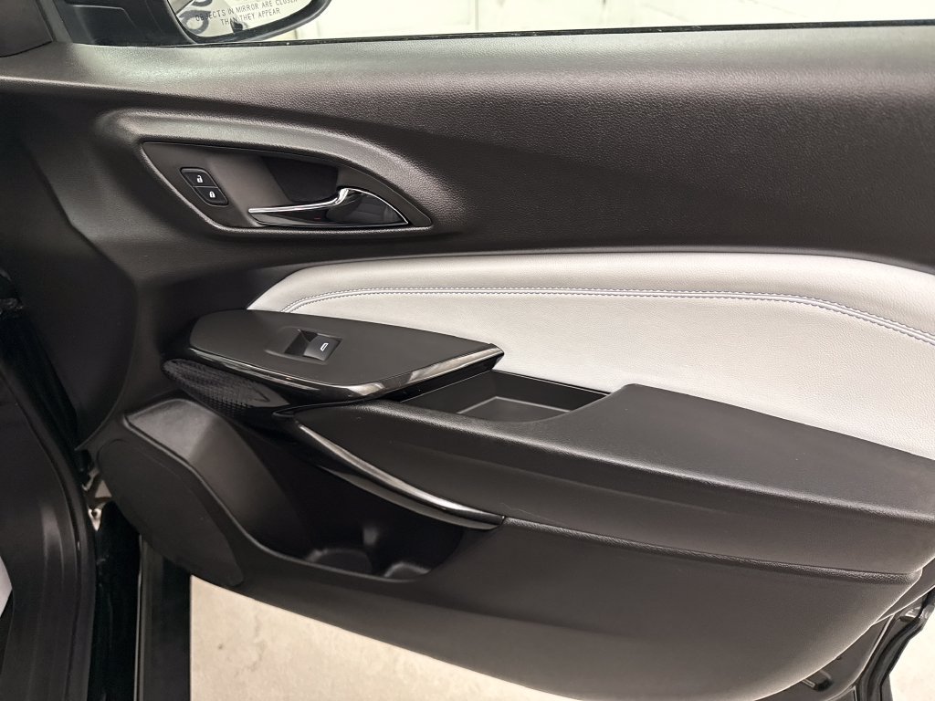 Used 2024 Chevrolet Trax LT w/ Driver Confidence Package FWD image 30