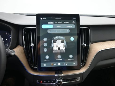 New 2026 Volvo XC60 B5 Plus w/ Climate Package image 12