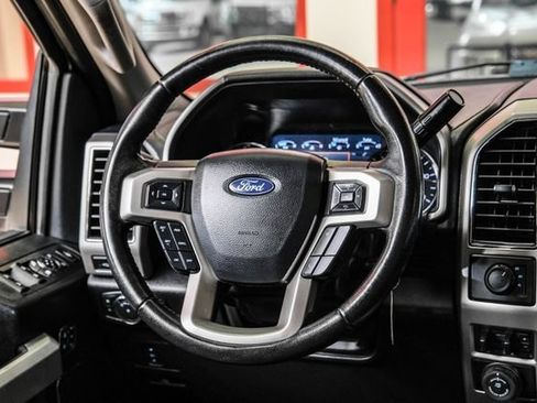 Used 2020 Ford F350 Lariat w/ Lariat Value Package AWD/4WD image 15
