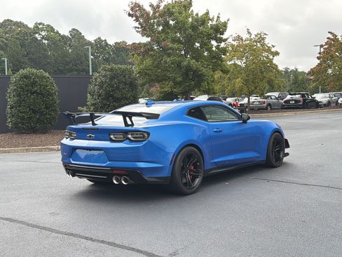 Used 2024 Chevrolet Camaro ZL1 RWD image 3