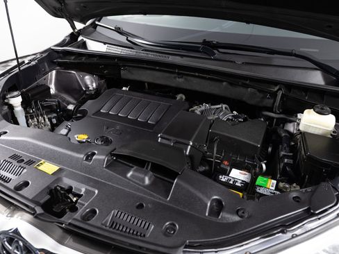 Used 2015 Toyota Highlander XLE image 50