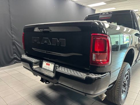 Used 2025 RAM 2500 Laramie AWD/4WD image 4