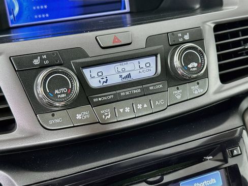 Used 2014 Honda Odyssey EX-L image 16