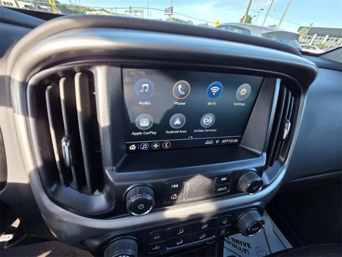 Used 2022 Chevrolet Colorado LT w/ Safety Package image 10