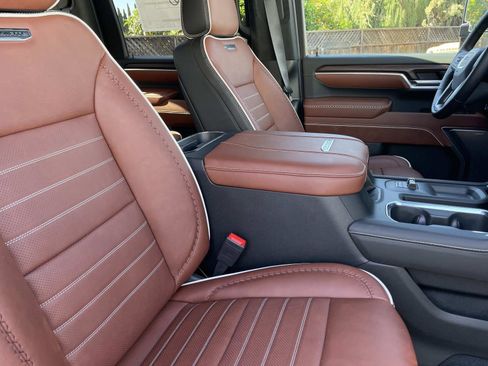 New 2026 GMC Sierra 2500 Denali Ultimate w/ Max Trailering Package image 28