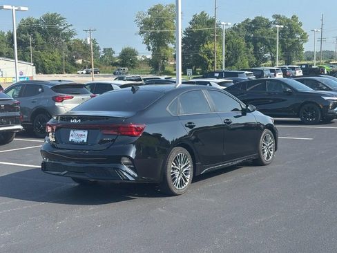 Used 2023 Kia Forte GT-Line w/ GT-Line Technology Package FWD image 3