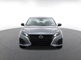Used 2025 Nissan Altima 2.5 SV FWD video 2