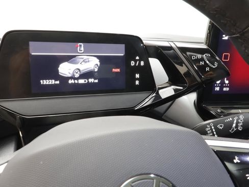 Used 2023 Volkswagen ID.4 Pro S image 14