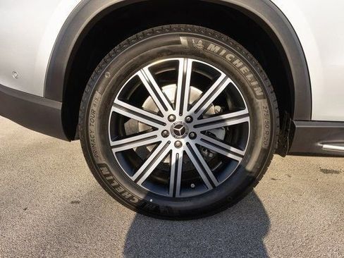 Certified 2025 Mercedes-Benz GLE 350 4MATIC image 11