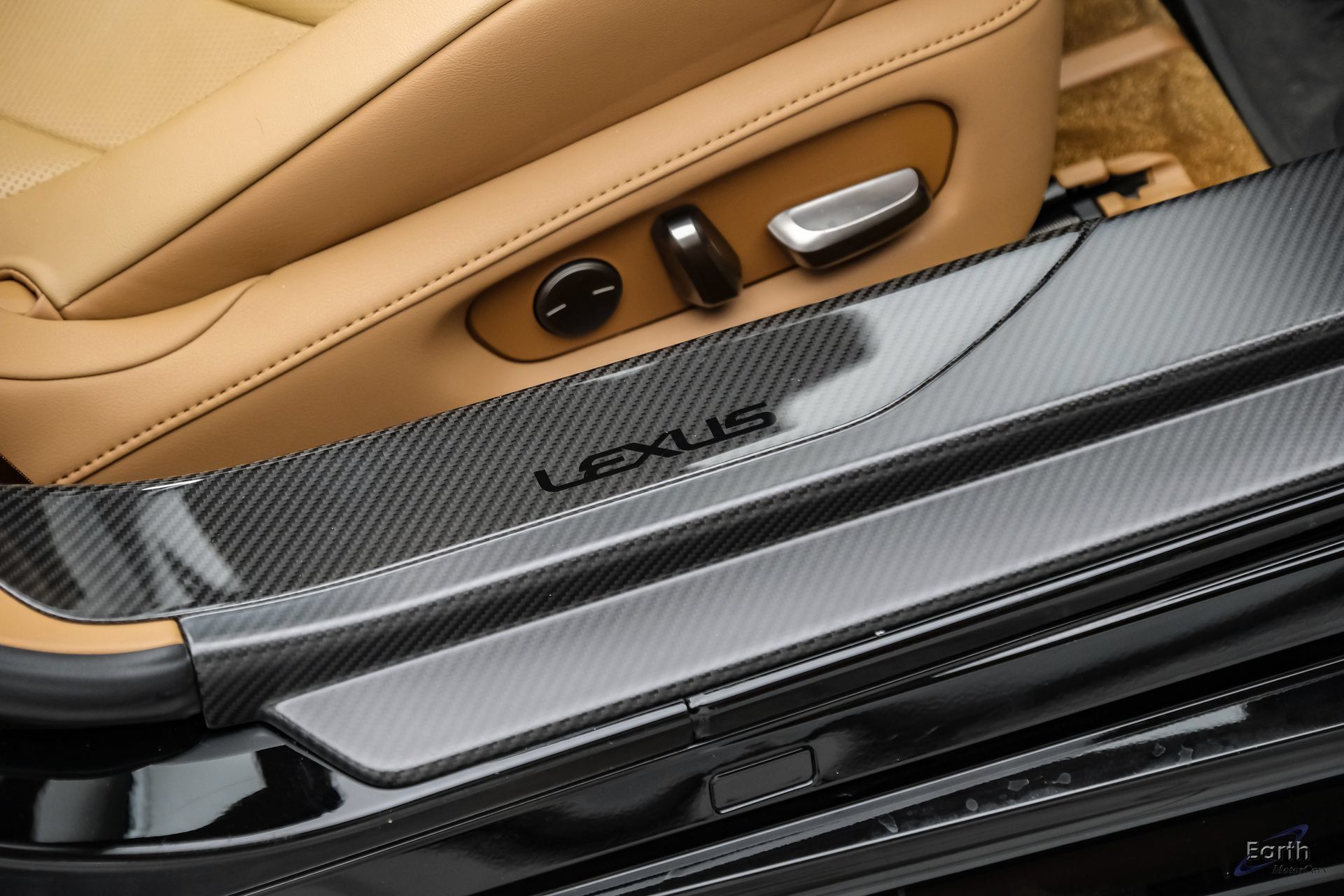 Used 2021 Lexus LC 500 Convertible w/ Touring Package RWD image 60