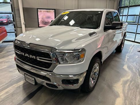 Used 2022 RAM 1500 Big Horn AWD/4WD image 2