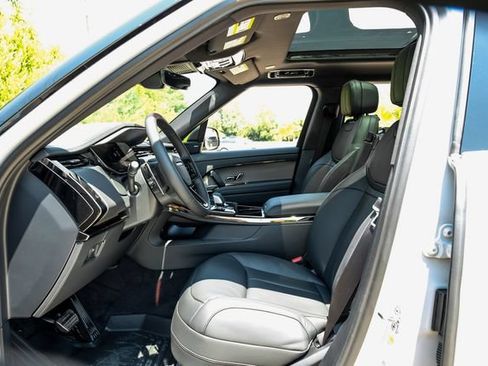 New 2026 Land Rover Range Rover Sport Dynamic SE AWD/4WD image 4